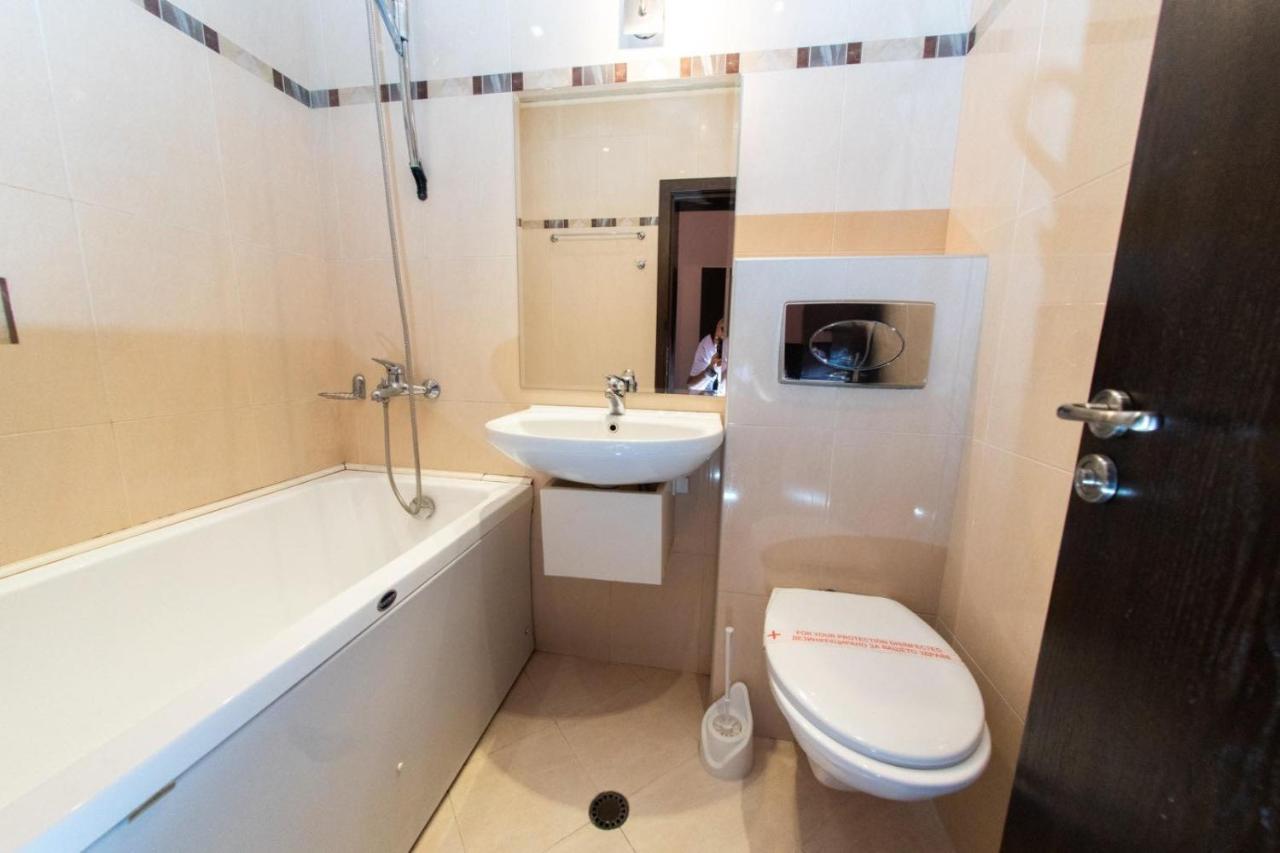 Hotel Ezeroto Stara Zagora Eksteriør billede