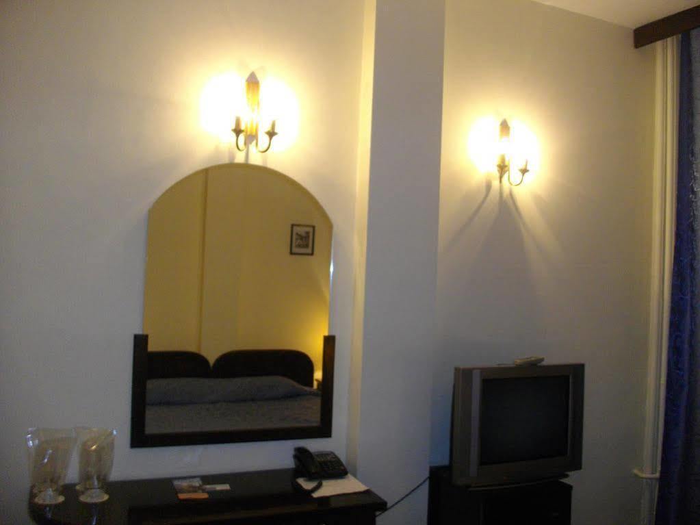 Hotel Ezeroto Stara Zagora Eksteriør billede